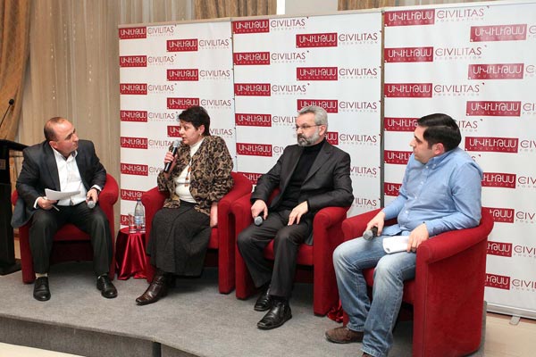 Perspective on media: Civilitas organizes discussion about state of television, newspapers and internet